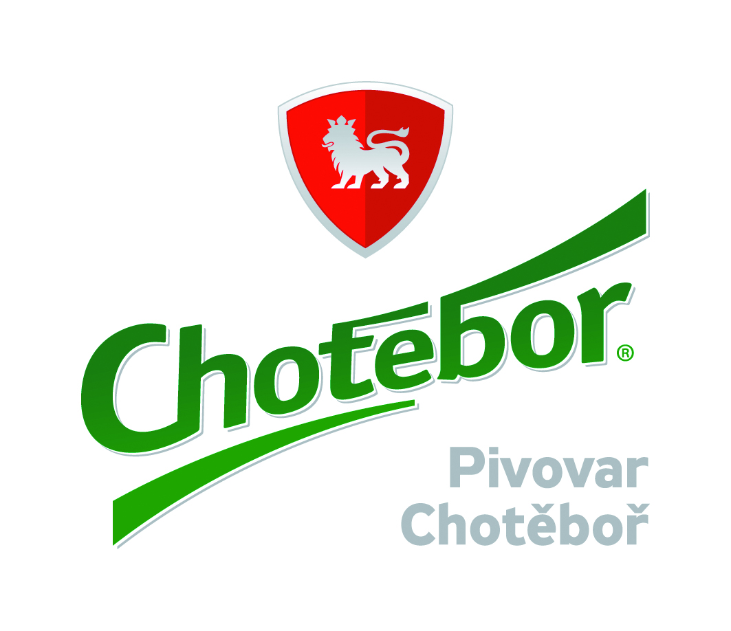 Logo ChoteeBor s červeným štítem se lvem a zeleným pruhem, text Pivovar Chotěboř.